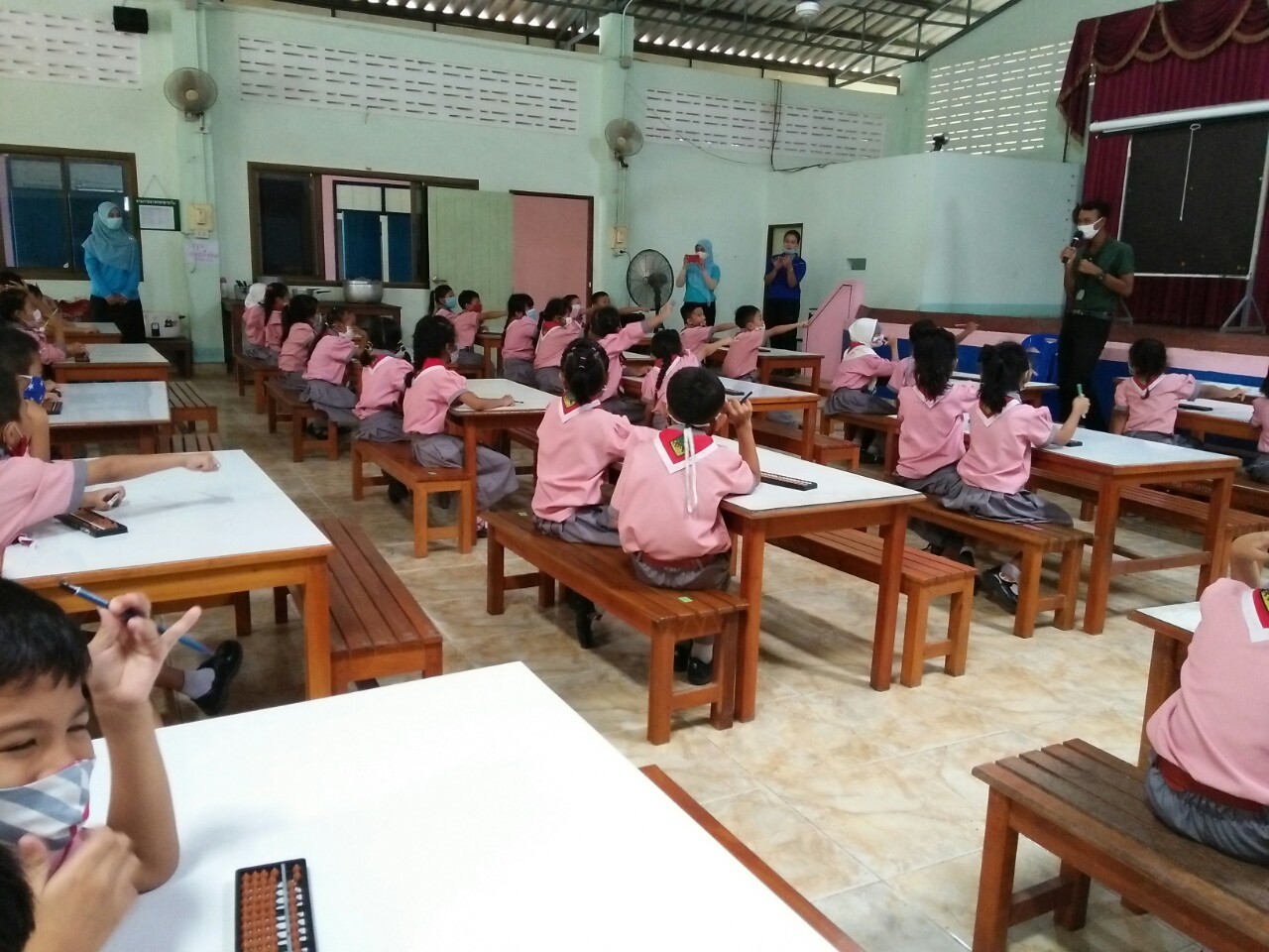 image18