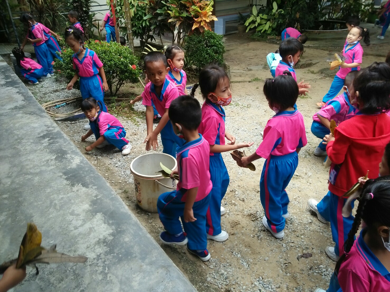 image15