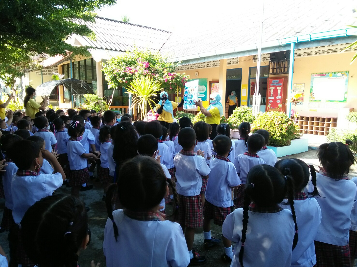 image3